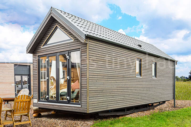 Mobiles Chalet Island Mobiles Tiny House